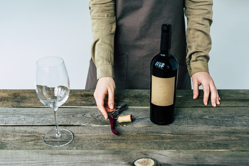 Tapones de corcho para el vino - ¿Cuáles hay y en qué se diferencian?