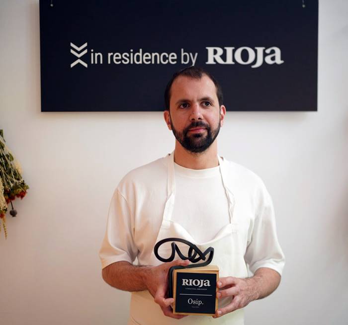Rioja reconoce al chef Merlin Labron-Johnson como Embajador Internacional en una velada gastronómica única