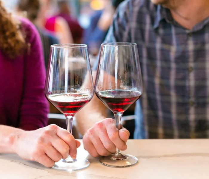 Congress scrutinizes Biden-era influence on 2025 dietary guidelines amid alcohol policy dispute