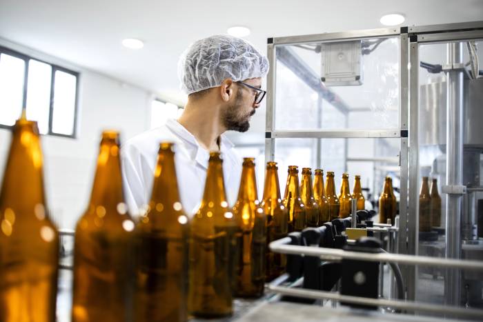 European Beverage Giants Urge India to Suspend 10% Import Duty on Bottles Amid Supply Crisis