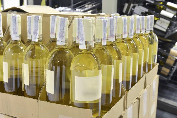 Direct-to-Consumer Wine Shipments in U.S. Plunge to 2018 Levels After Pandemic Boom