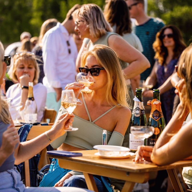 Amsterdam wine festival offers 40% discount before tickets rise
