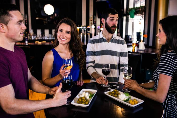 Young Britons Say Pub Visits Boost Wellbeing More Than Gym Sessions, Survey Finds