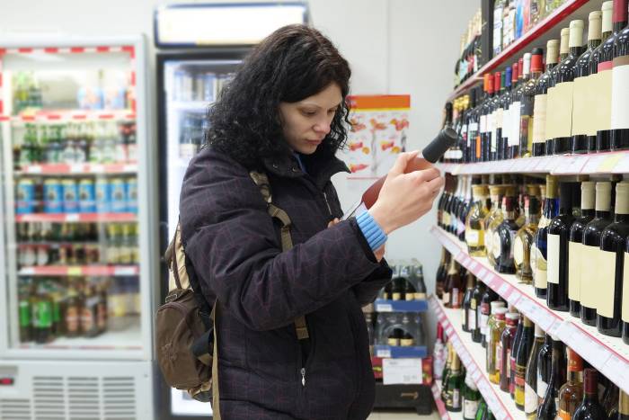 Supreme Court Faces Pivotal Decision on Arizona Wine Shipping Ban