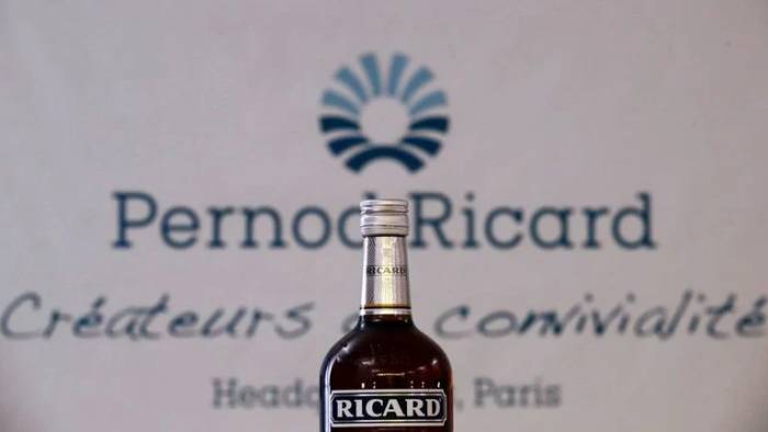 Pernod Ricard Reports 15% Profit Drop as U.S. Tariffs and China Slowdown Hit Sales