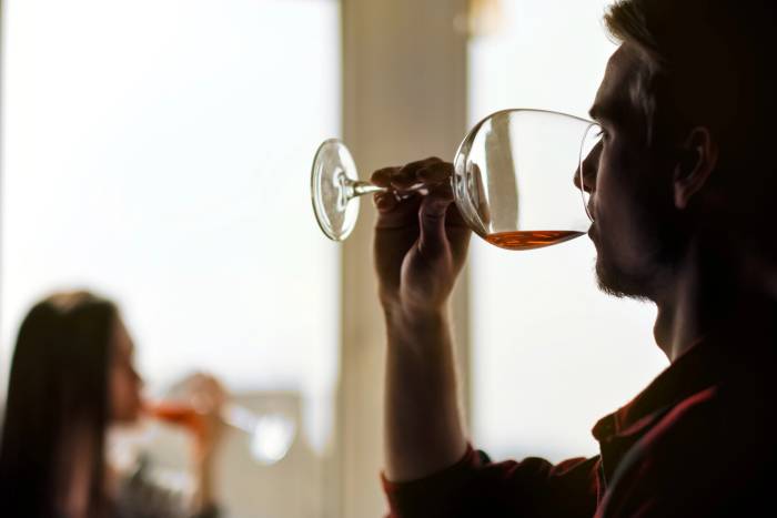 Areni Global Report Reveals Outdated Beliefs About How Young Adults Become Fine Wine Collectors