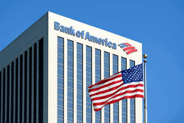 Bar Alcohol Sales in the U.S. Rise 4% as Americans Return to Social Drinking