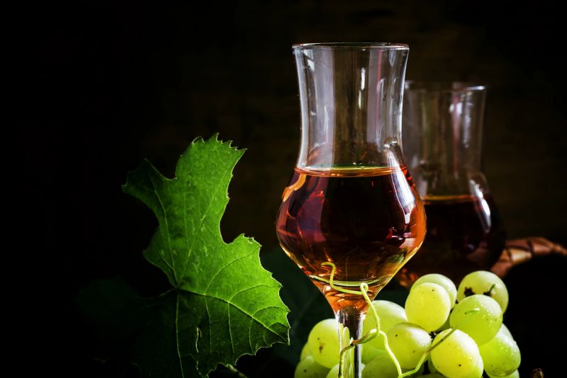 Mejora del aroma en aguardiente de uva con pervaporación en planta piloto