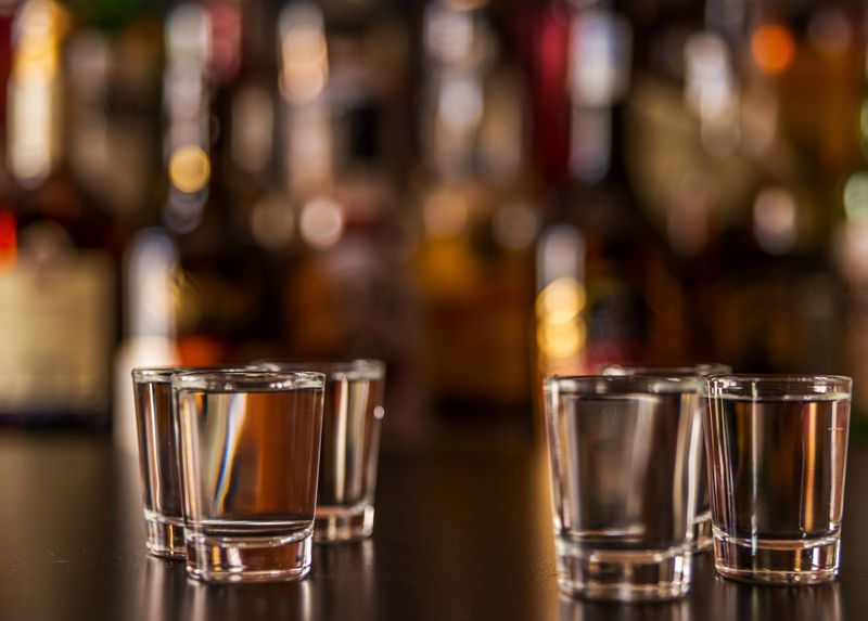 China Huangtai sufre caída en ingresos de baijiu de grano