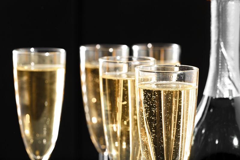 LVMH reactiva el vino premium con un avance del 7%