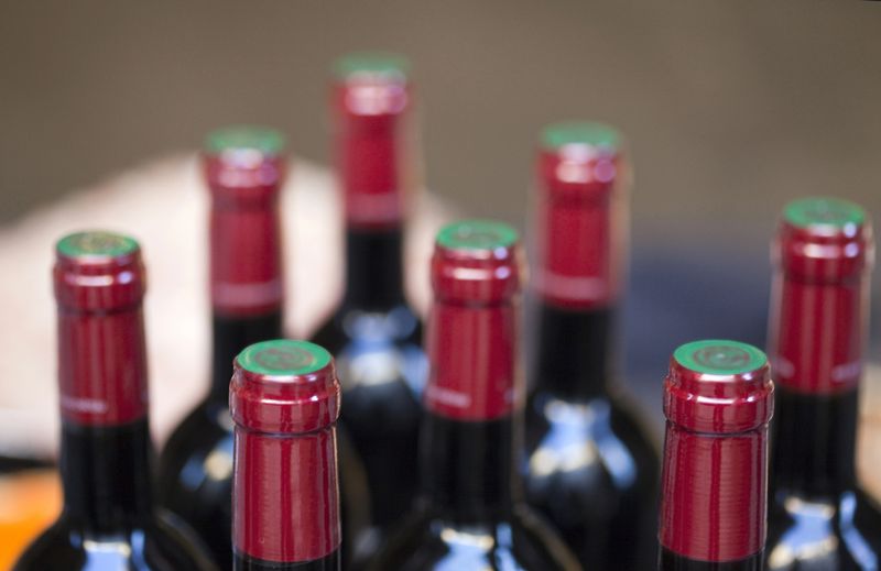 Las ventas de vino de Estados Unidos a Canadá se hunden cerca del 90%