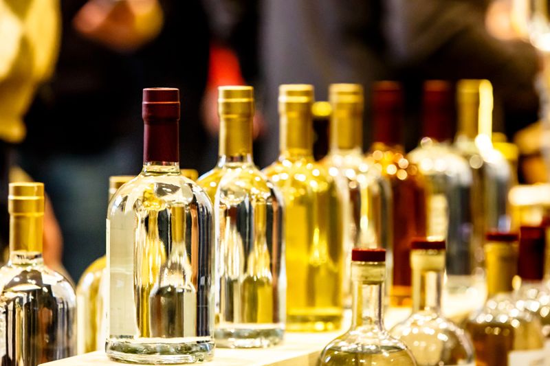 Canadá autoriza a gobiernos indígenas cobrar un 5% sobre el alcohol en sus territorios